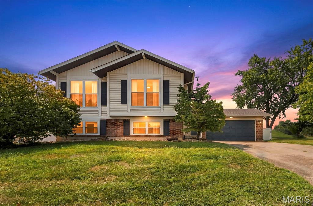 Photo of 1128 Spencer Road St Peters MO 63376