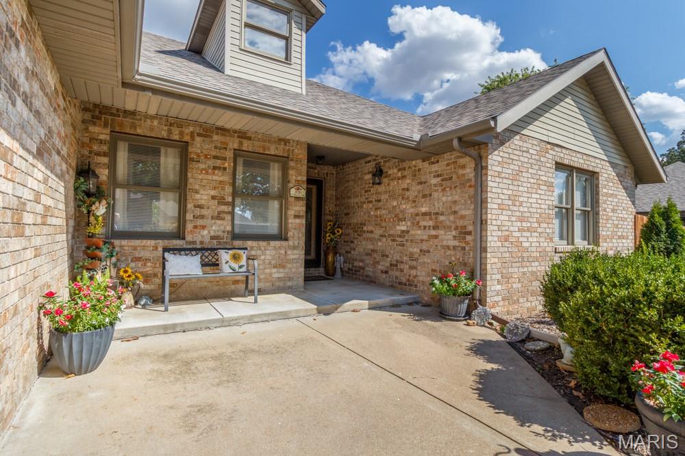 Photo of 1830 CYPRESS Drive Lebanon MO 65536