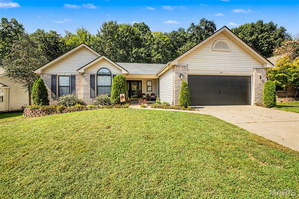 Photo of 765 Emerald Oaks Court Eureka MO 63025