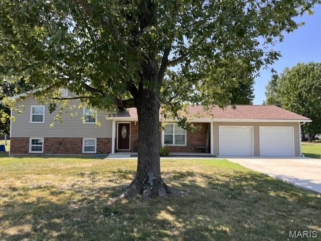 Photo of 105 Sharon Drive Montgomery City MO 63361