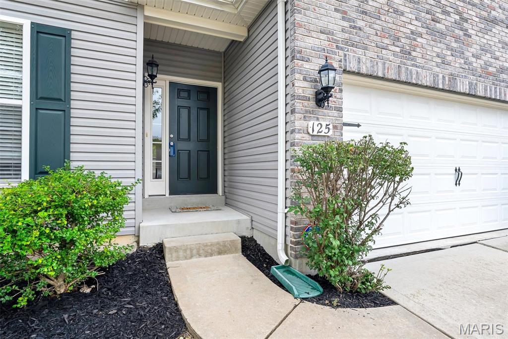 Photo of 125 San Marino Parkway Fenton MO 63026