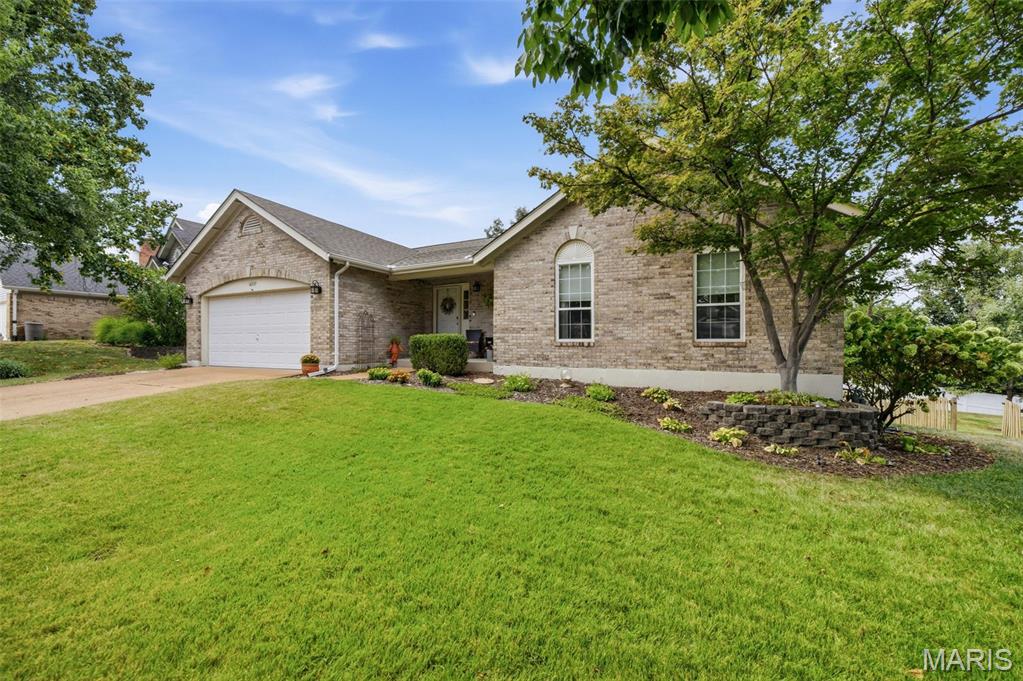 Photo of 16337 Centerpointe Drive Grover MO 63040