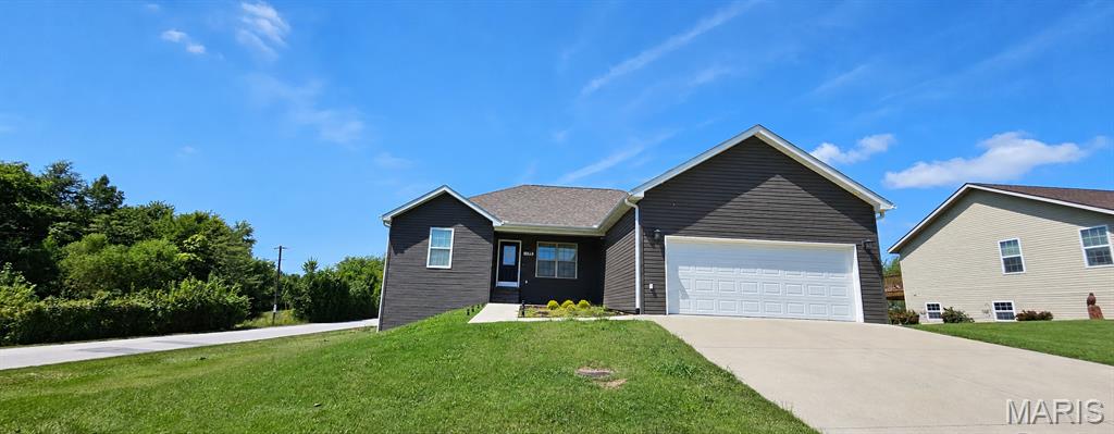 Photo of 119 Sun Valley Court Jackson MO 63755