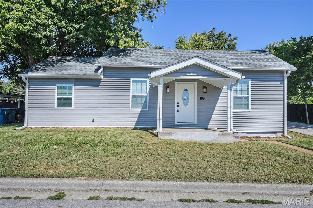 Photo of 165 School Street Glen Carbon IL 62034