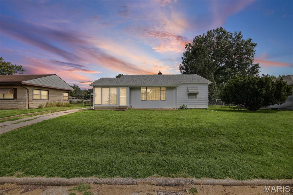 Photo of 1246 Lakeshore Drive Belleville IL 62220
