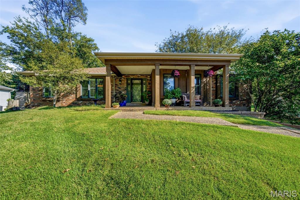 Photo of 1743 Lynkirk Lane Kirkwood MO 63122