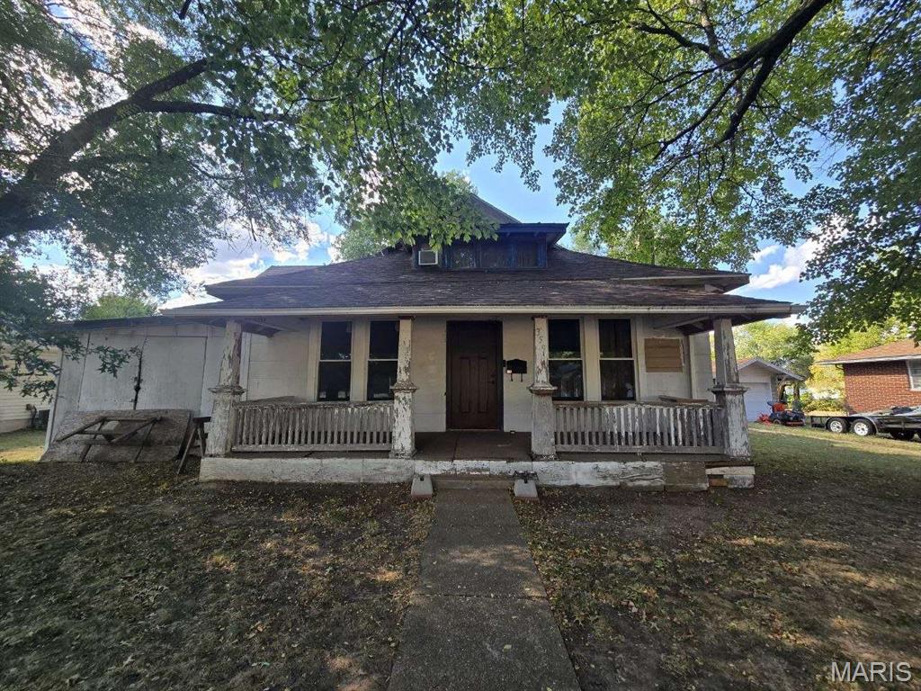 Photo of 359 W Hayes Street Lebanon MO 65536