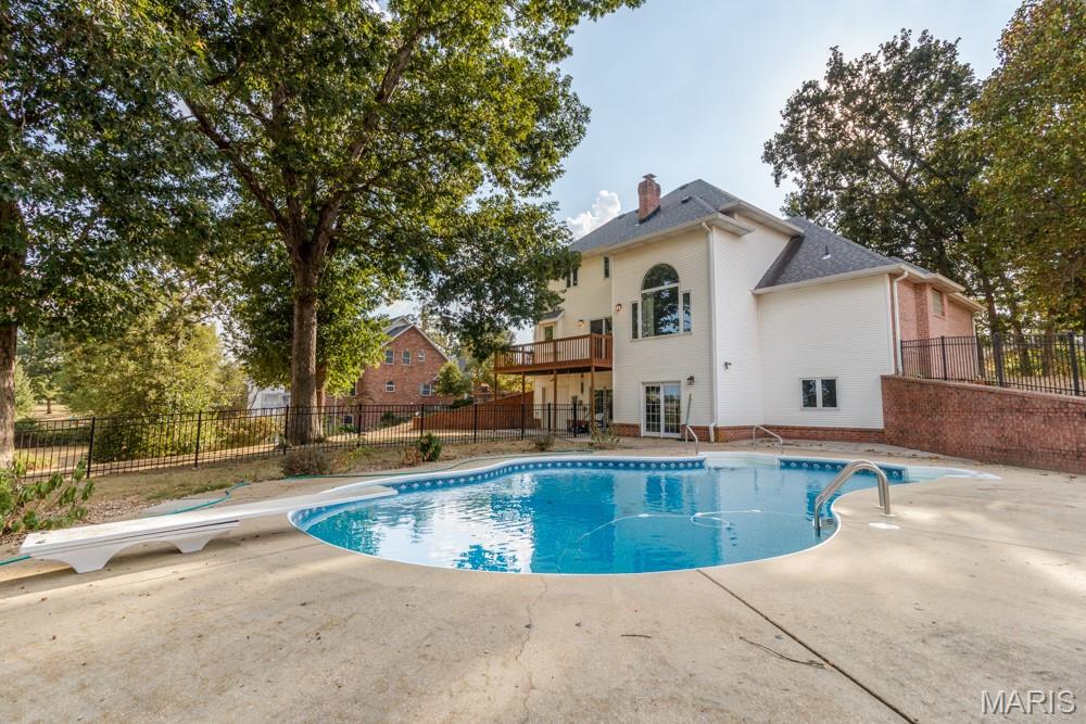 Photo of 2420 CANDLEBARK LANE Lane Lebanon MO 65536