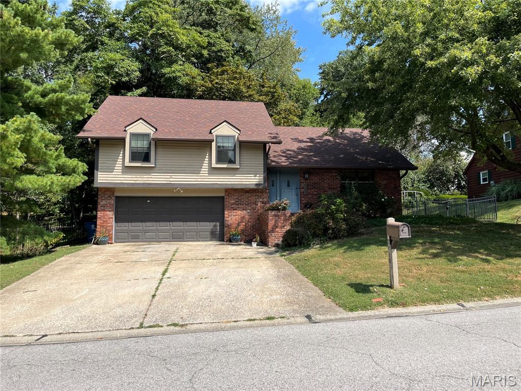 Photo of 2010 Mapleleaf Drive Collinsville IL 62234