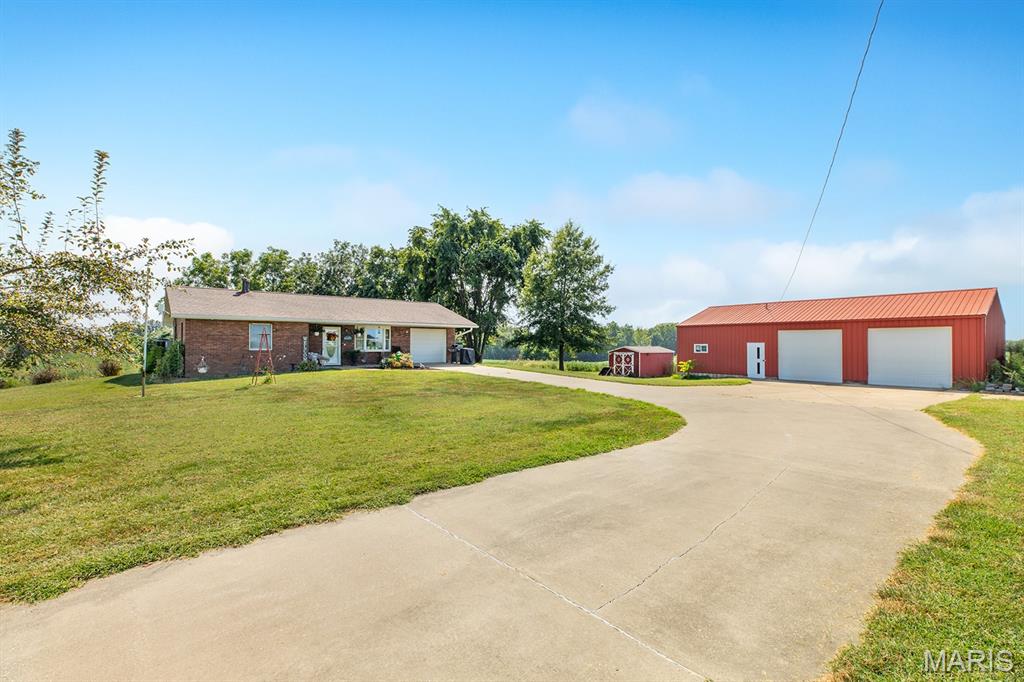 Photo of 22487 Grange Hall Road Jerseyville IL 62052