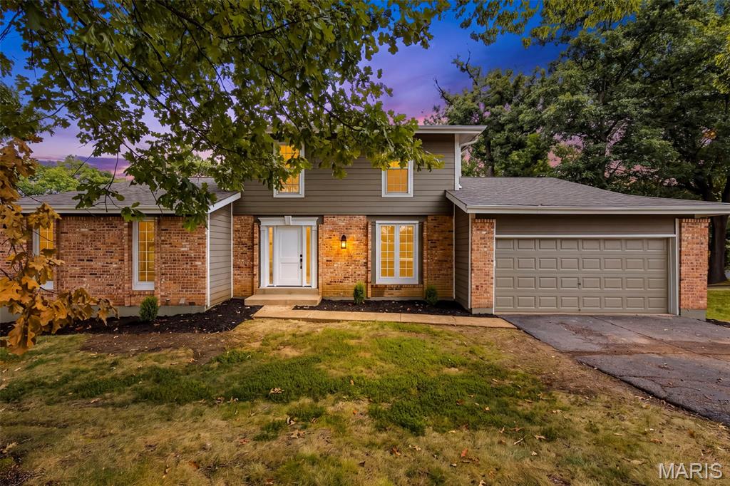 Photo of 1674 Old Baxter Road Chesterfield MO 63017