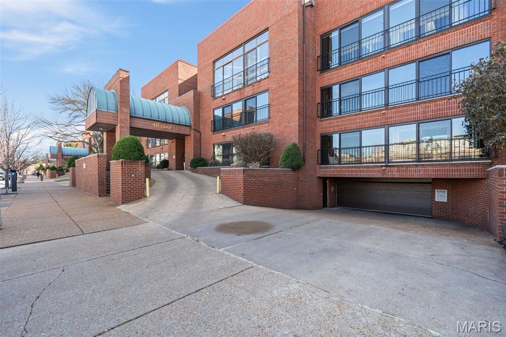 Photo of 4570 Laclede Avenue #205 St Louis MO 63108