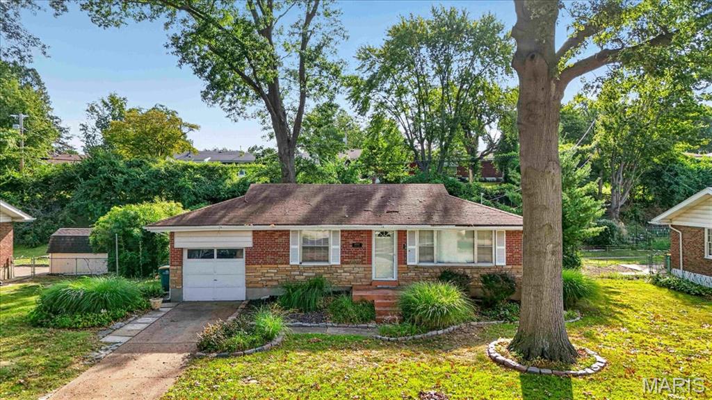 Photo of 10318 Seaton Drive St Louis MO 63137