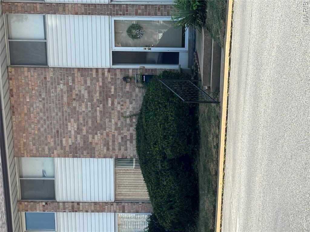 Photo of 10004 Sakura Drive Unincorporated MO 63128