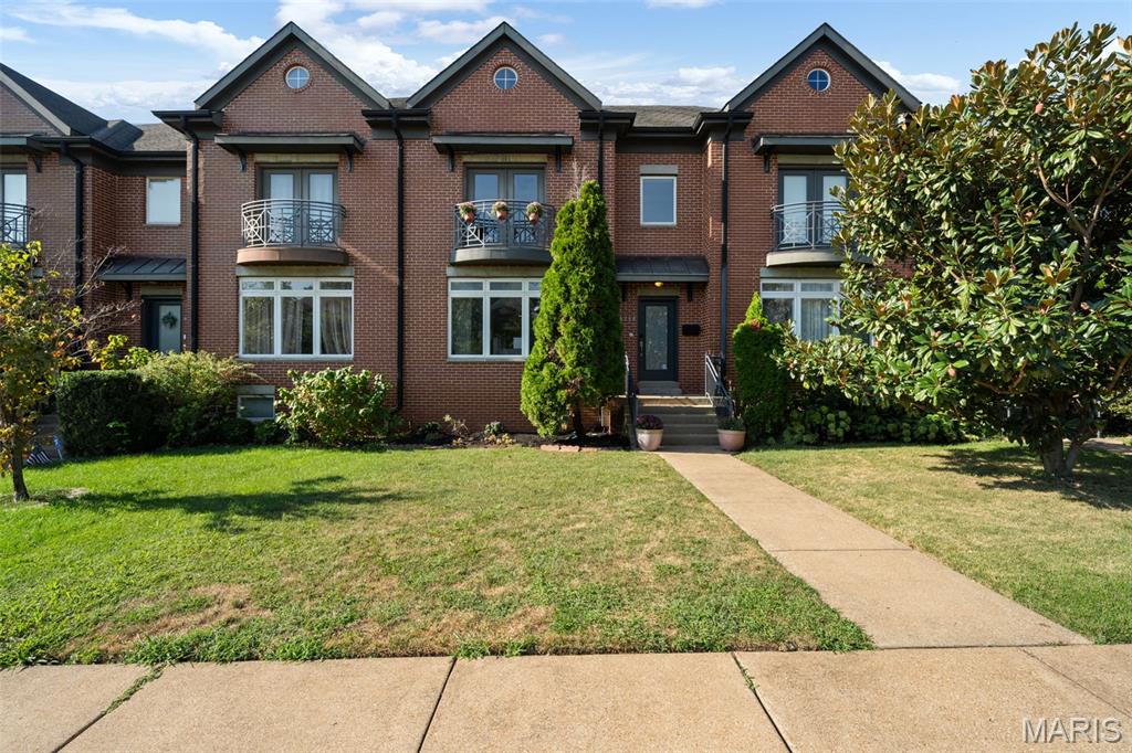 Photo of 4246 Olive Street St Louis MO 63108
