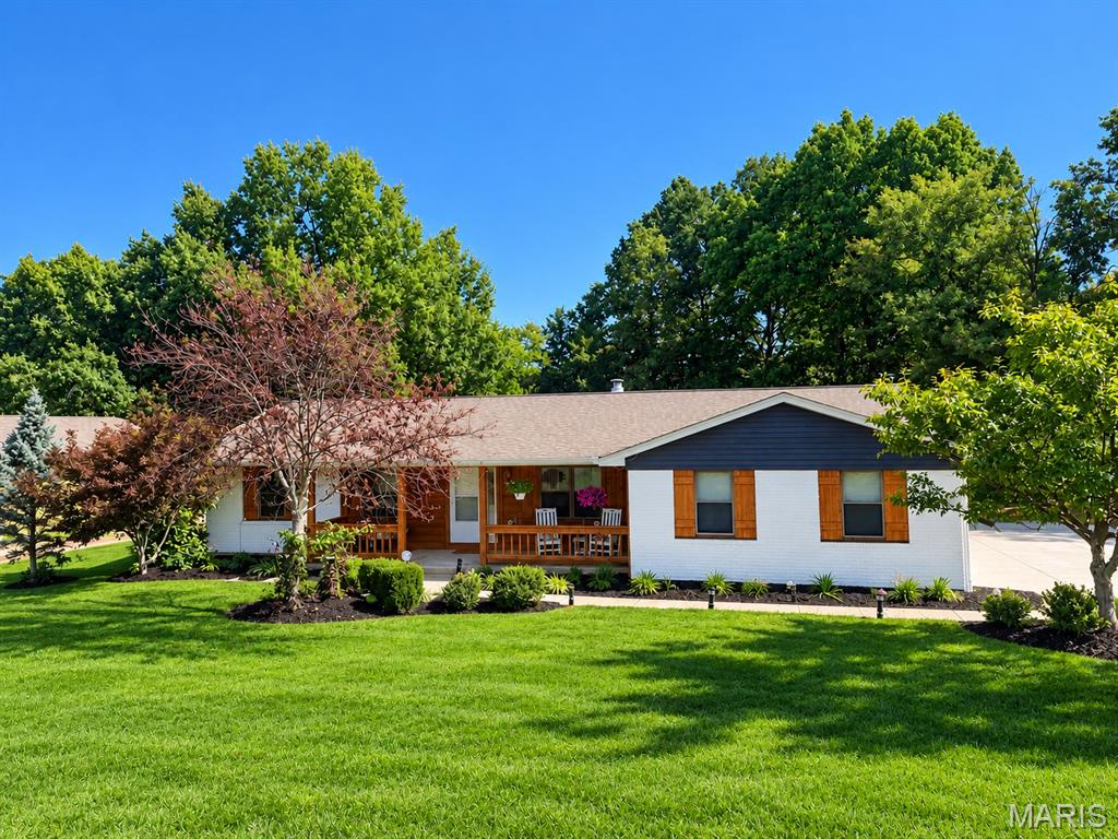 Photo of 1112 Dingledine Road St Charles MO 63304