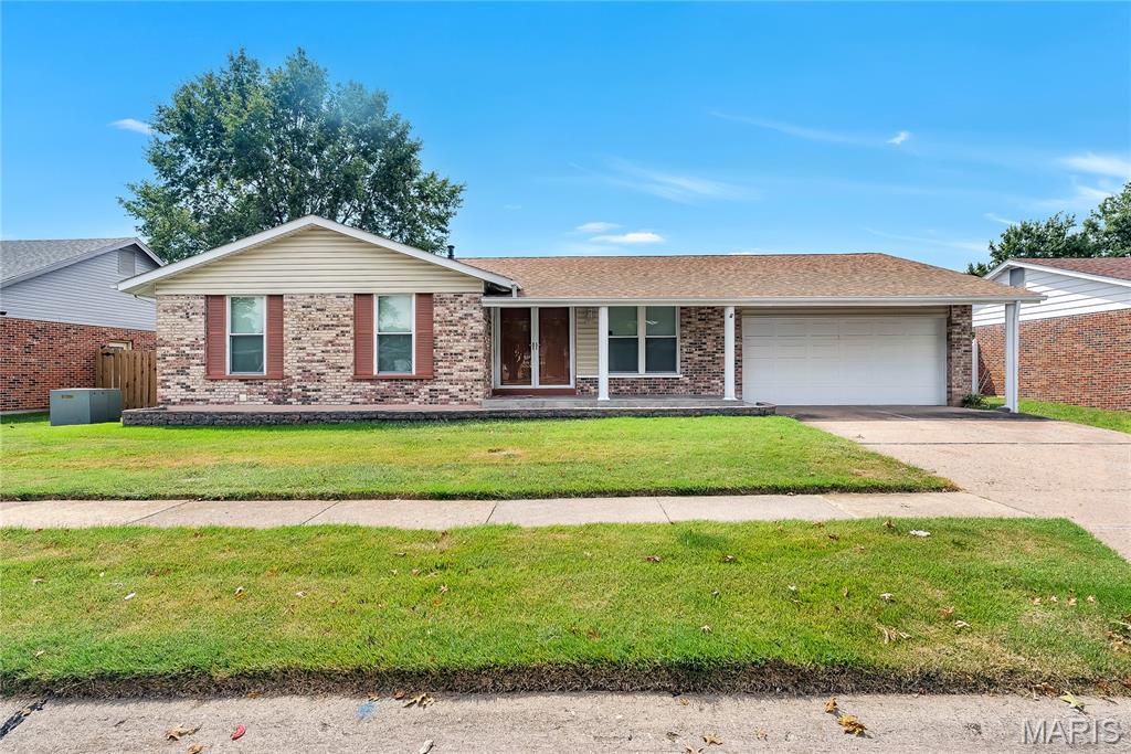 Photo of 14873 Mondoubleau Lane Florissant MO 63034