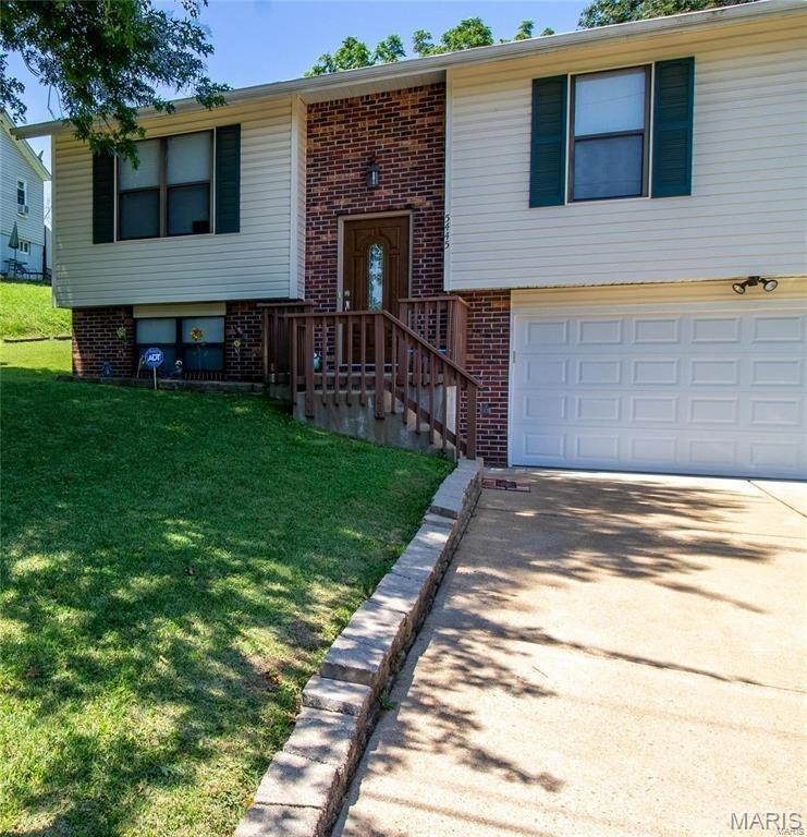Photo of 5445 Redbird Cove Imperial MO 63052