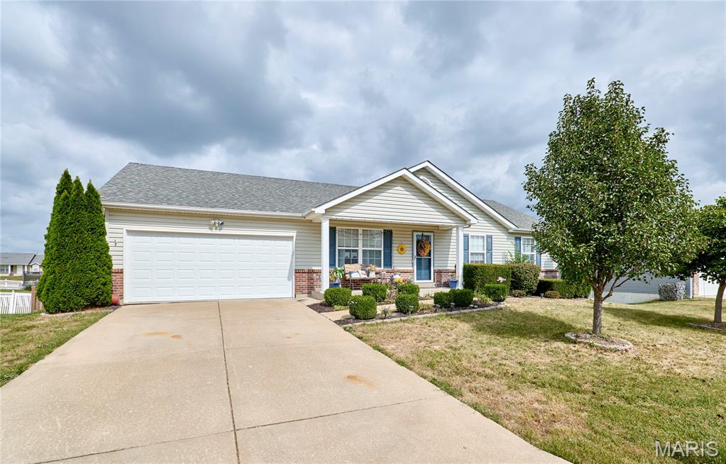 Photo of 511 Glen Eagle Drive Troy MO 63379