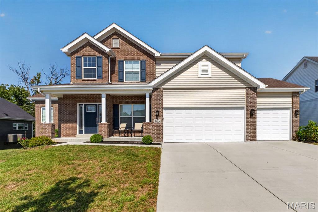 Photo of 823 Silver Buck Lane Chesterfield MO 63005