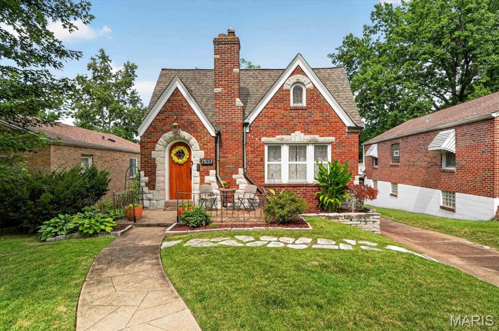 Photo of 7537 Hiawatha Avenue Richmond Heights MO 63117