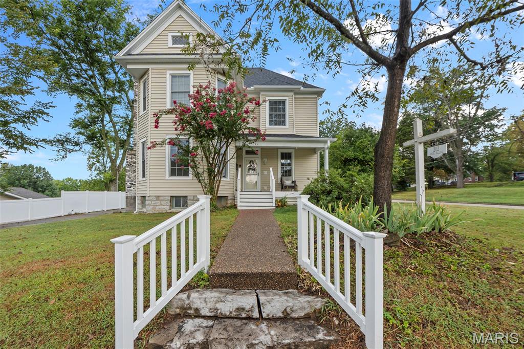 Photo of 203 S Bellevue Street Jackson MO 63755