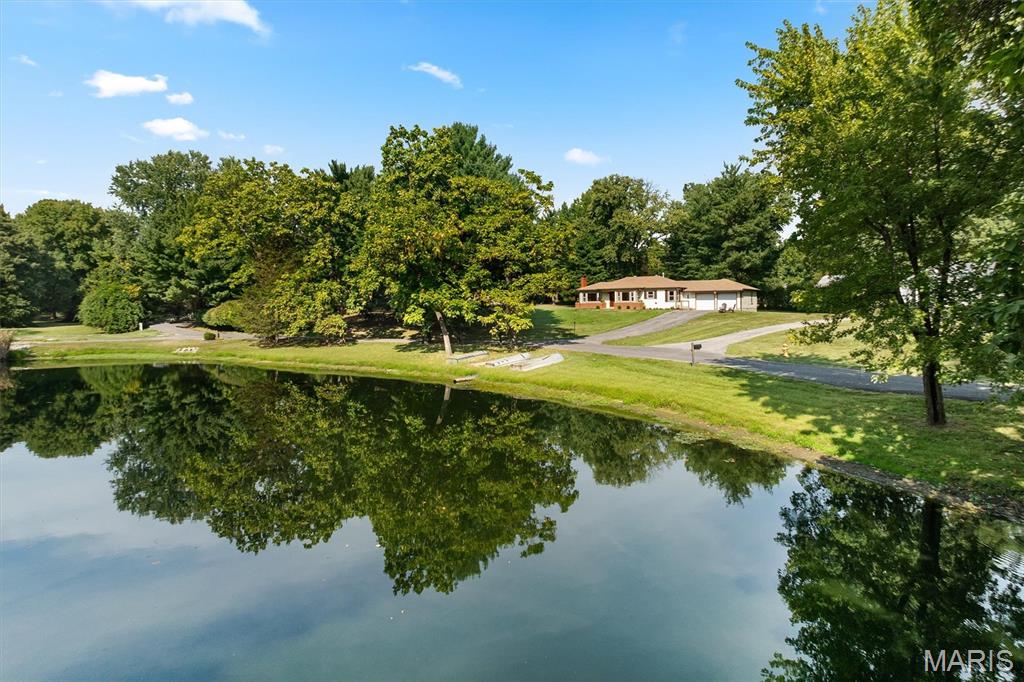 Photo of 11 Pine Lake Drive Collinsville IL 62234