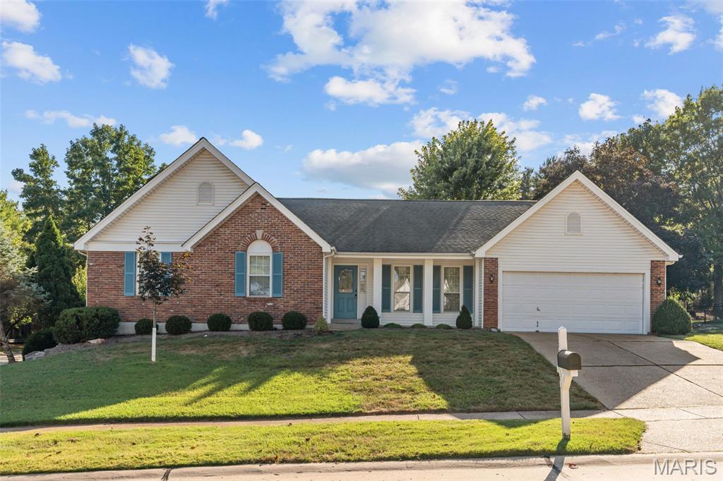 Photo of 16500 Thunderhead Canyon Court Ballwin MO 63011