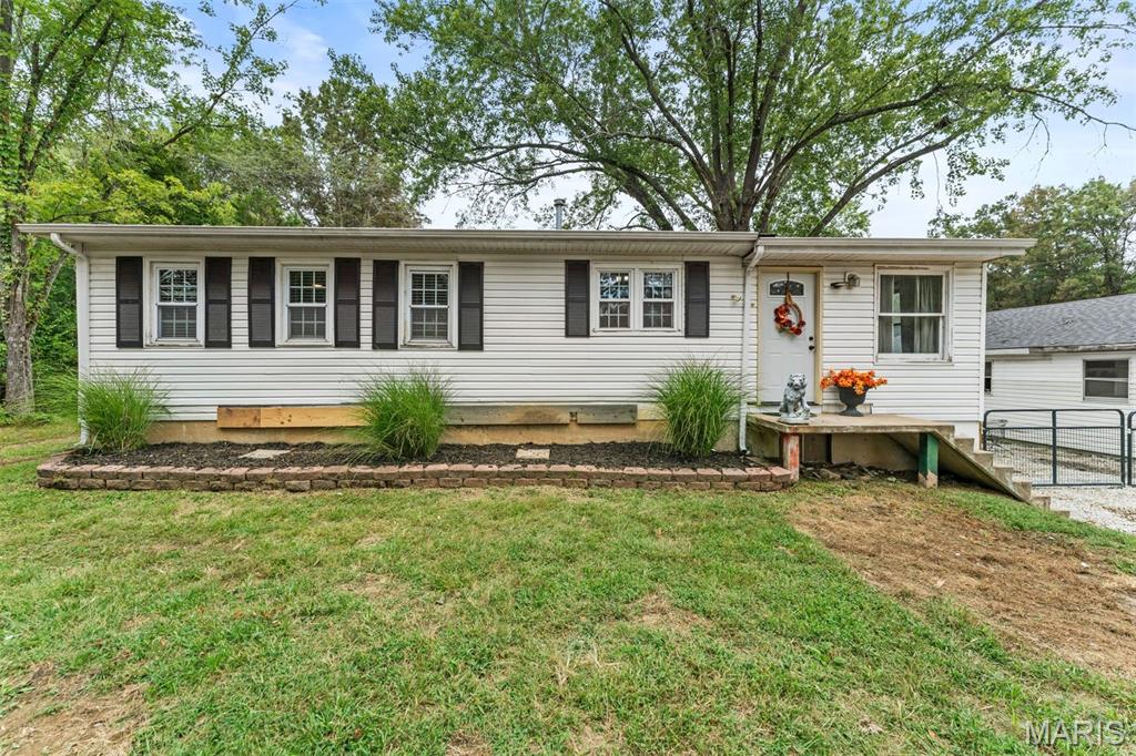 Photo of 2203 Catawissa Road Pacific MO 63069