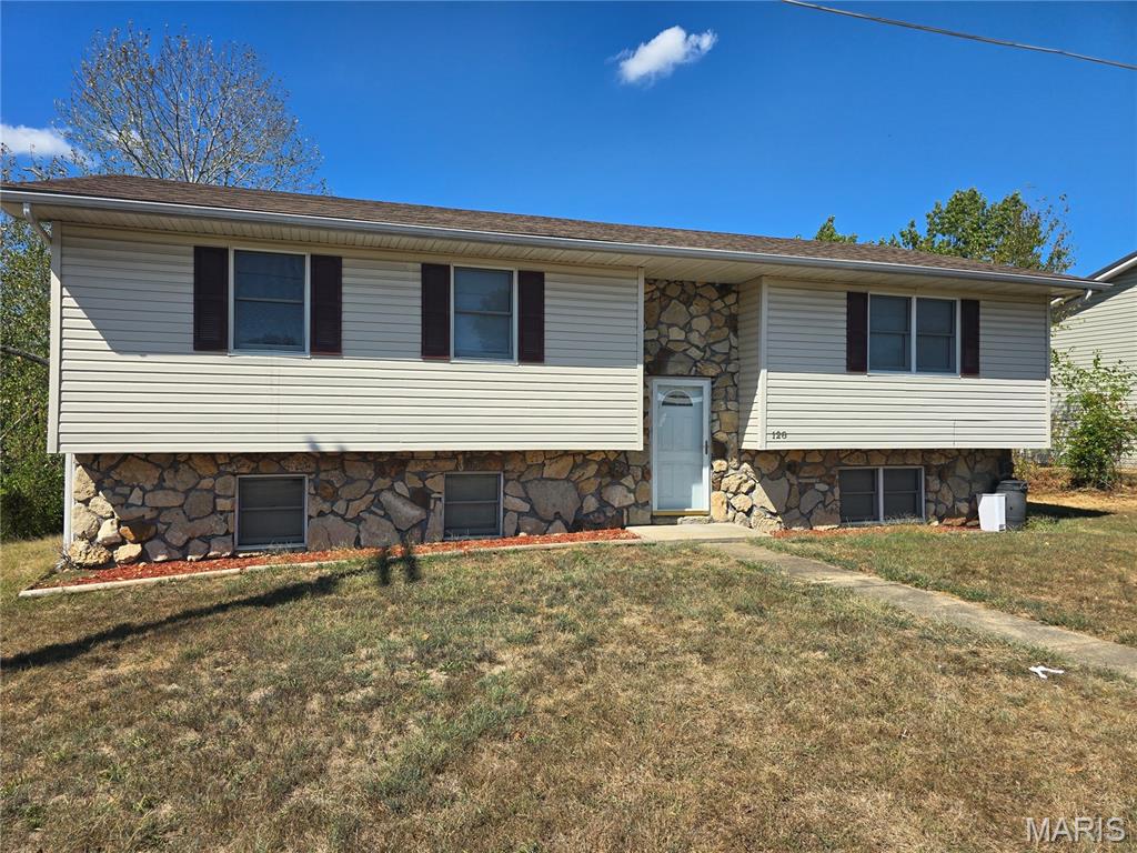Photo of 128 Carter Street St Robert MO 65584