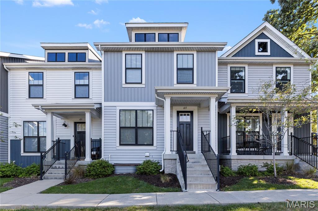 Photo of 617 Maple Forest Kirkwood MO 63122