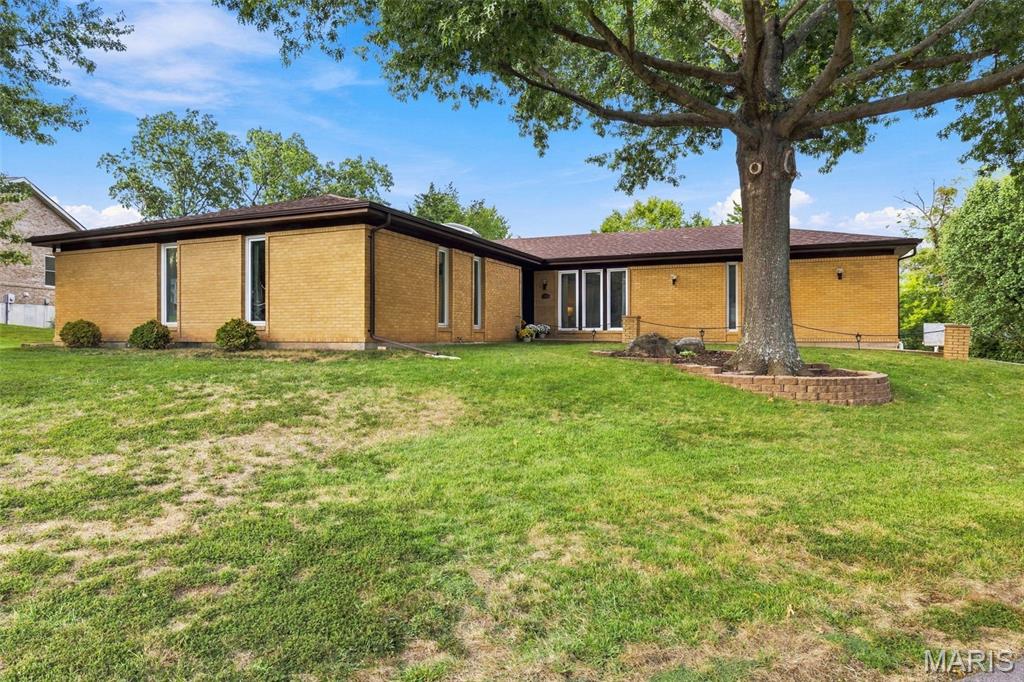 Photo of 5005 Snowberry Street Imperial MO 63052