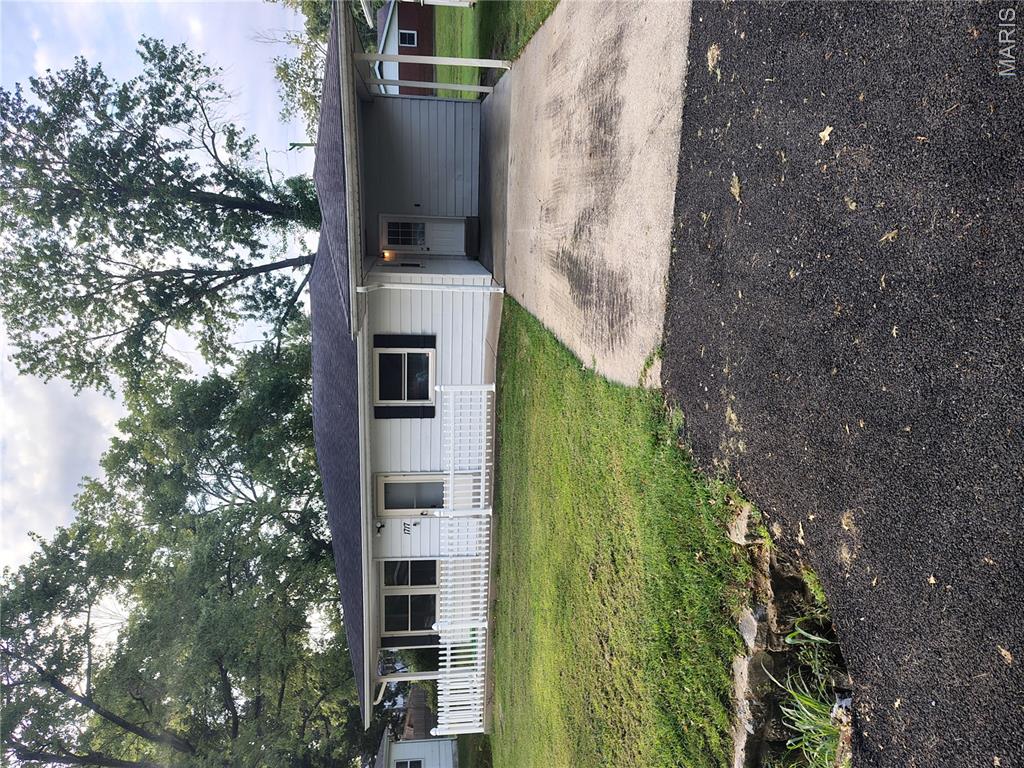Photo of 1717 Montgomery Street Cape Girardeau MO 63703