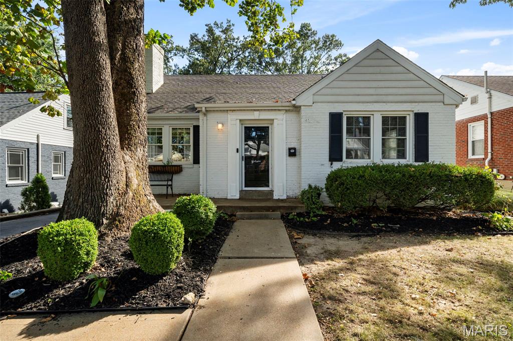 Photo of 968 Nancy Carol Lane Glendale MO 63122