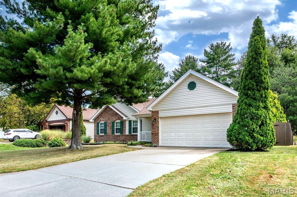 Photo of 5 Aken Court St Peters MO 63376