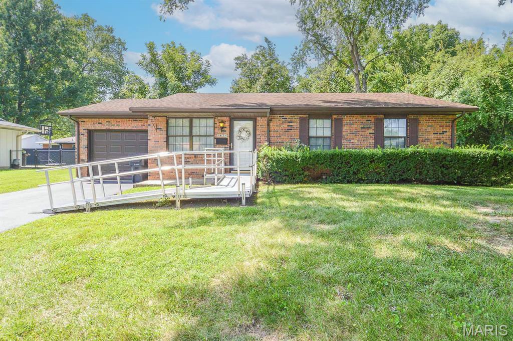 Photo of 47 Belle Crest Drive Belleville IL 62221