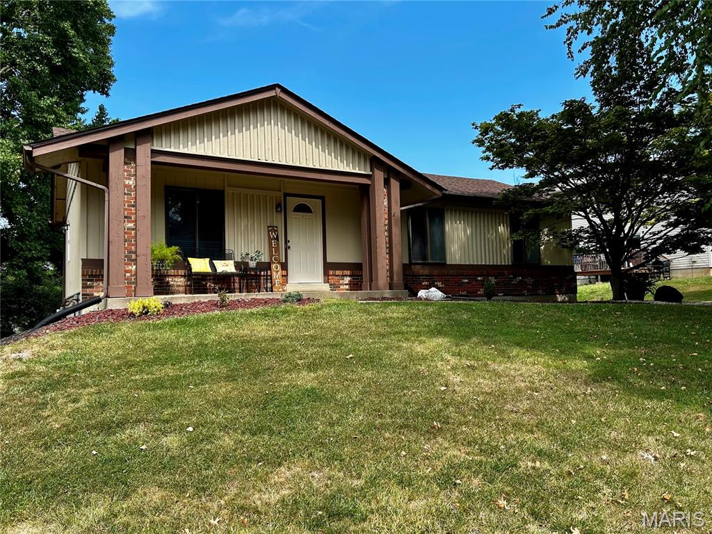 Photo of 12233 Country Place Drive Maryland Heights MO 63043