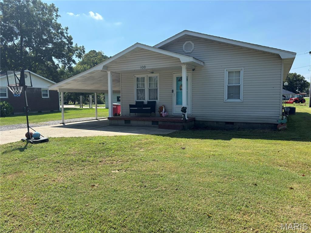 Photo of 108 South West Street Oran MO 63771