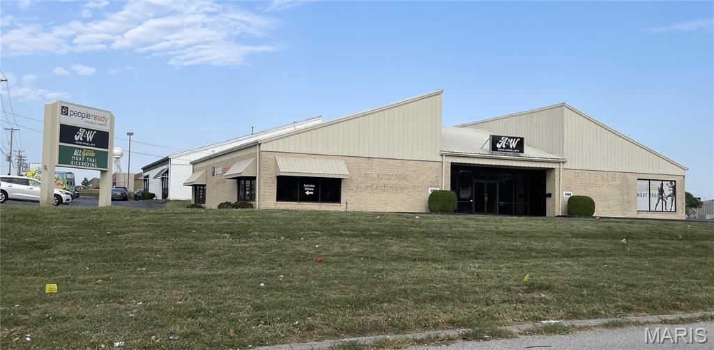 Photo of 1059 Venture Drive #1059 St Peters MO 63376