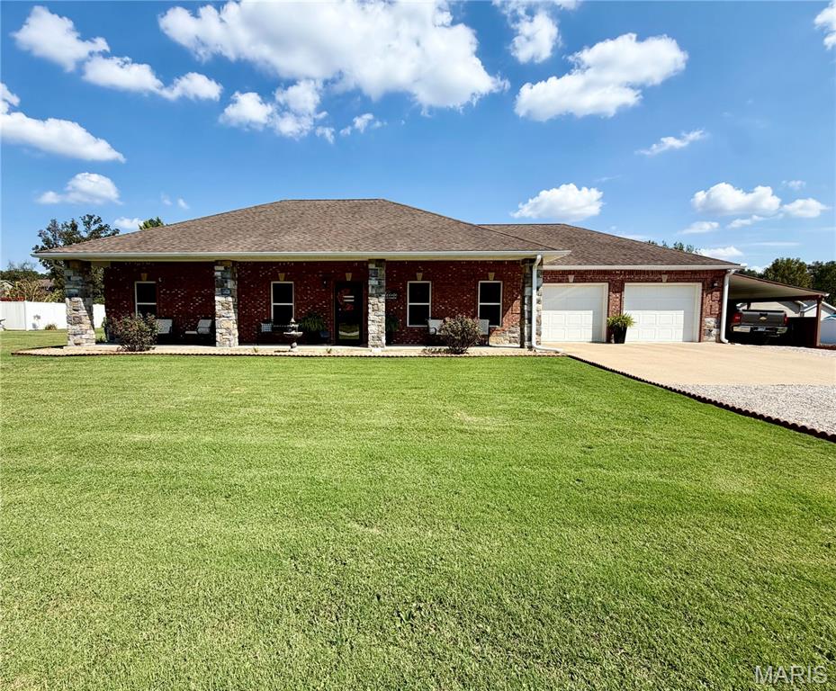 Photo of 206 Crooked Pine Lane Poplar Bluff MO 63901