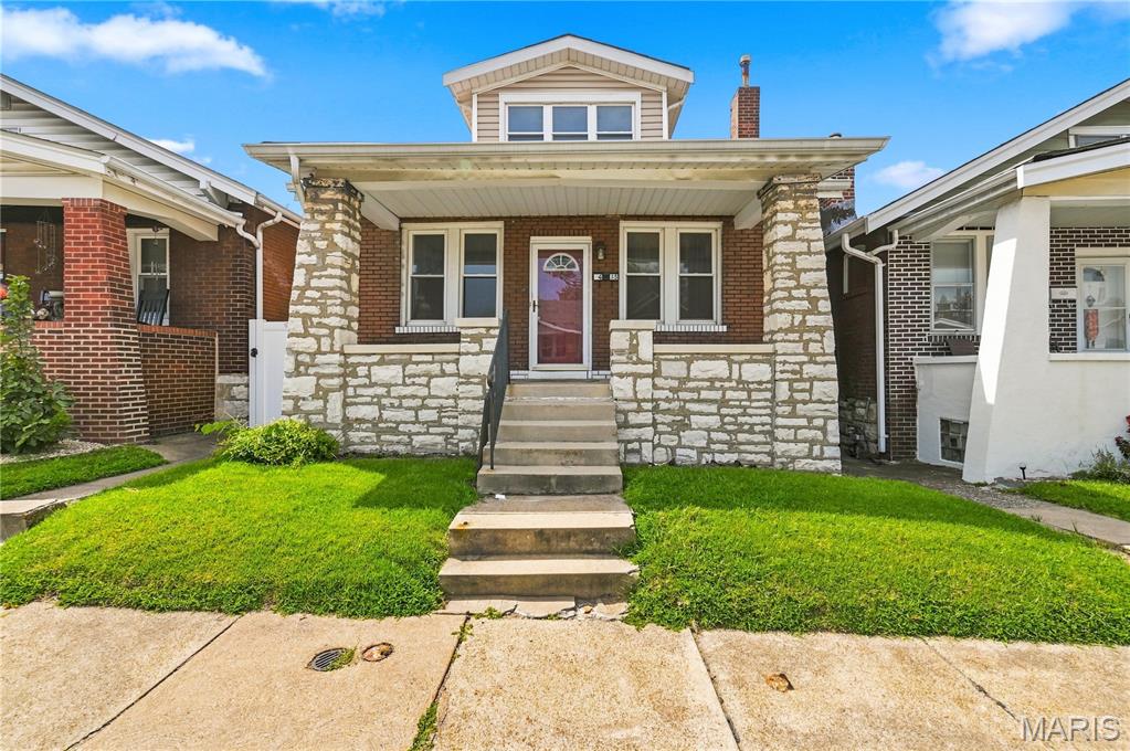 Photo of 5435 Bates Street St Louis MO 63116