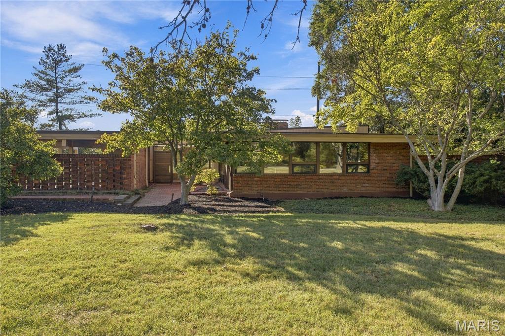 Photo of 10 Westwood Country Club Westwood MO 63131
