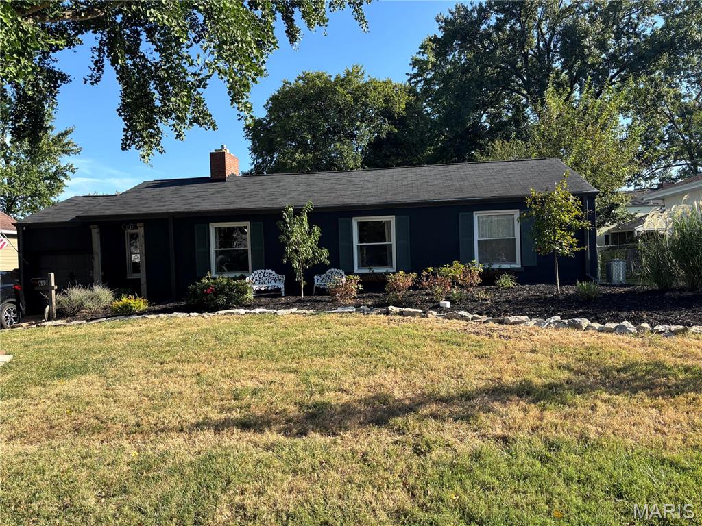 Photo of 640 Warrenton Drive Kirkwood MO 63122