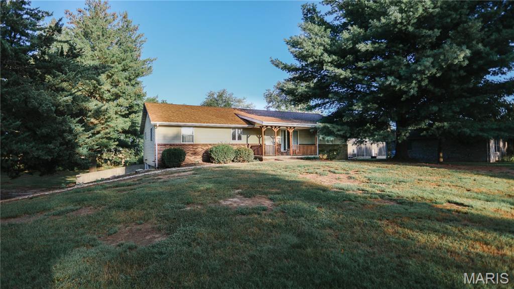 Photo of 30 Hickory Street Nashville IL 62263