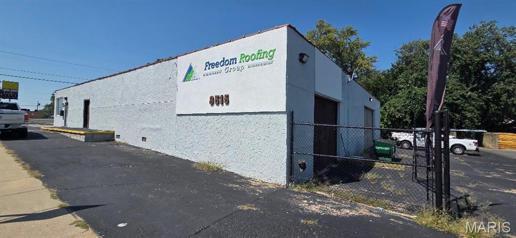 Photo of 8515 Airport Road Berkeley MO 63134