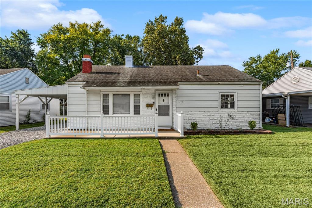 Photo of 1409 Bel Aire Drive Belleville IL 62220