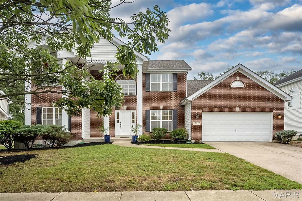 Photo of 12010 Manhattan Place Des Peres MO 63131