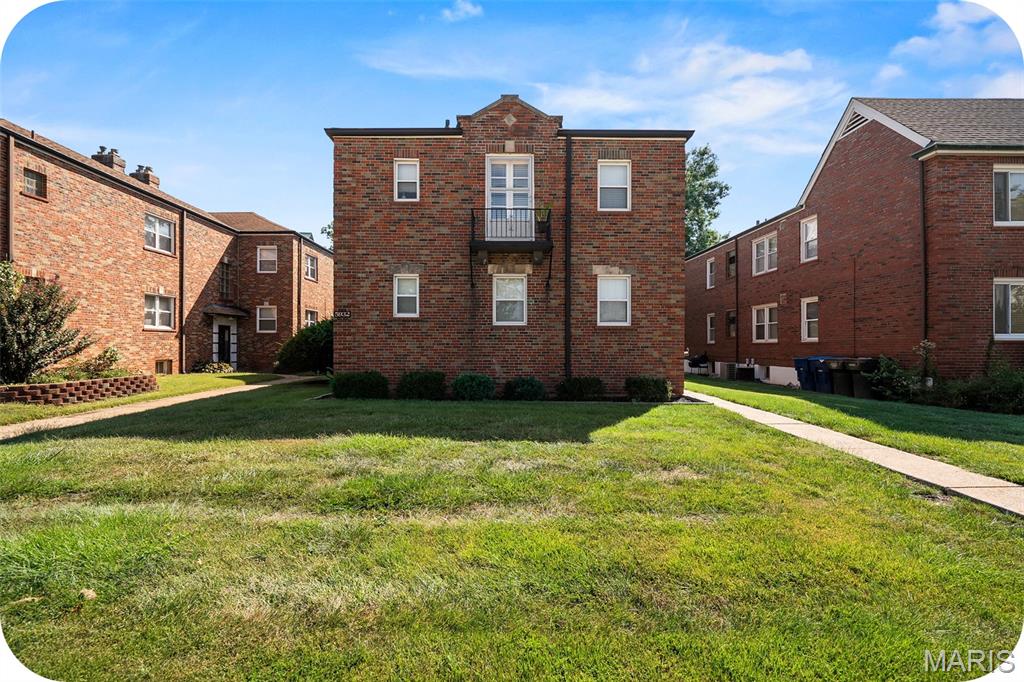 Photo of 5932 Loughborough Avenue St Louis MO 63109