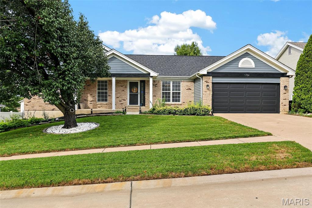 Photo of 1704 Fairview Farms Circle Wentzville MO 63385