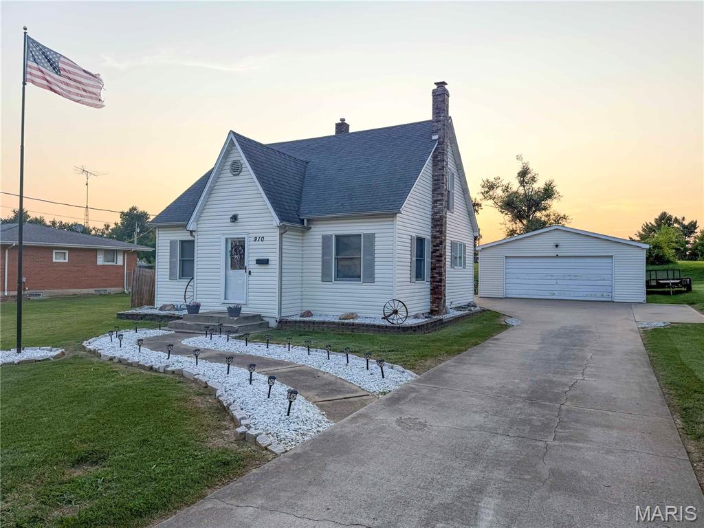 Photo of 910 Bruce Street Perryville MO 63775